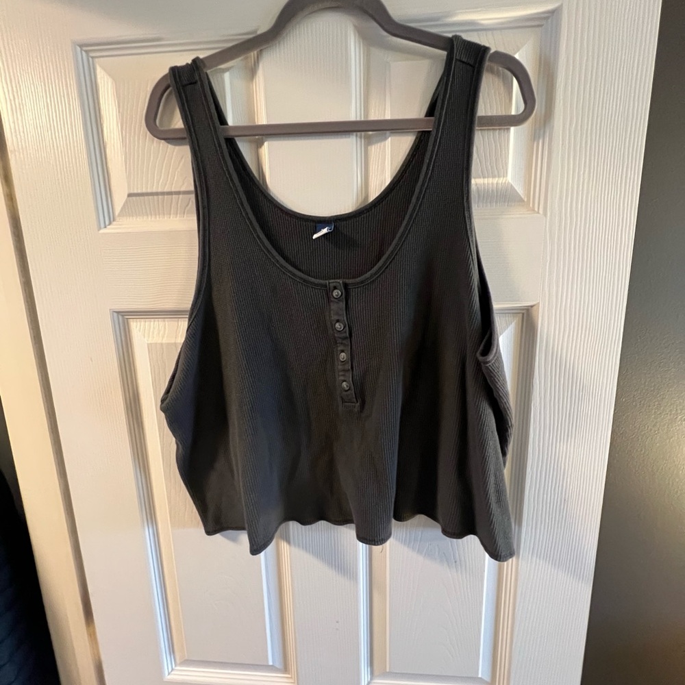 Grey/White Sleeveless Buttoned Women's crop top